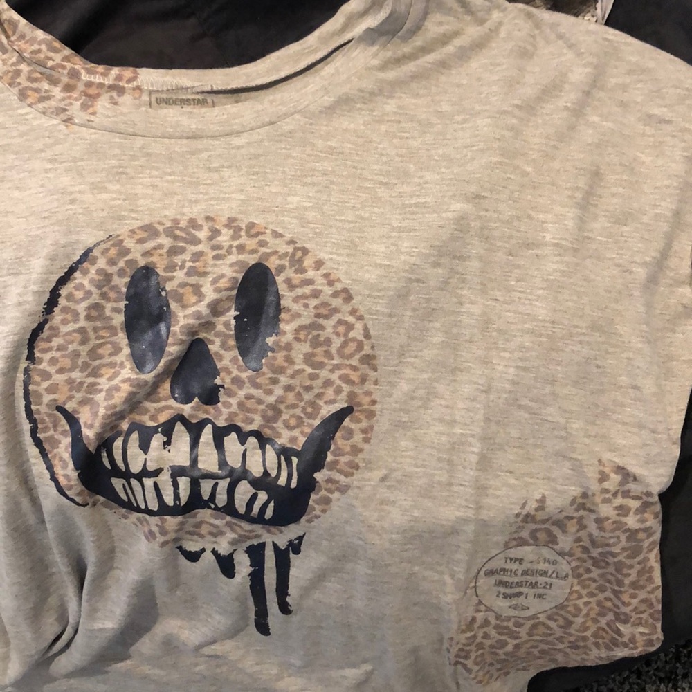 Super cool cheetah smile T-shirt